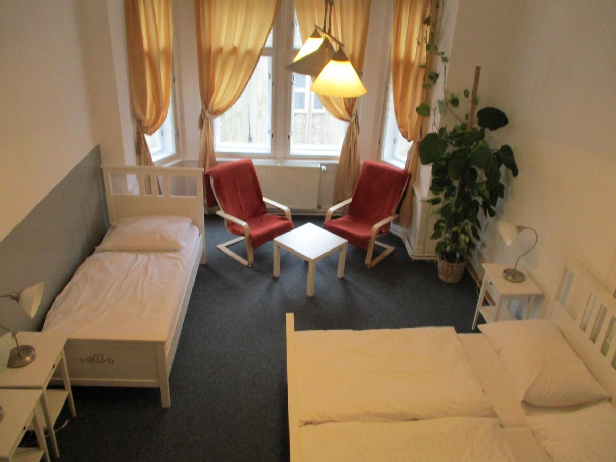 Hostel Franz Kafka Prague Exterior photo